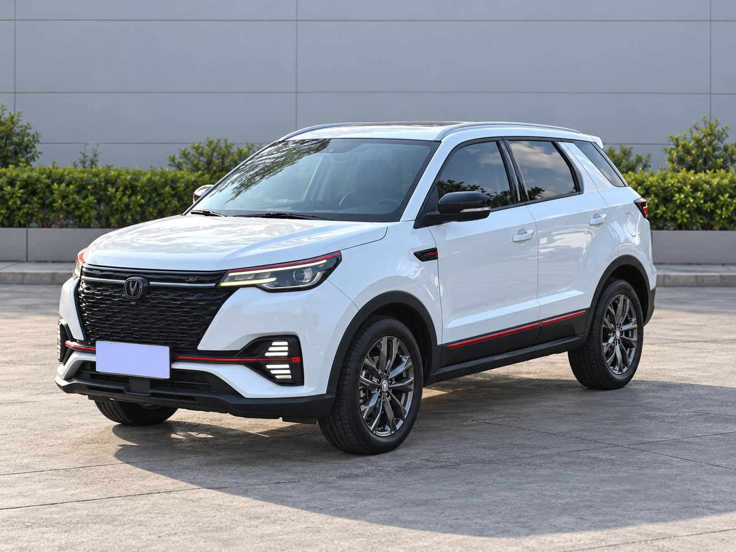 2021 Changan CS55PLUS white front three-quarter view